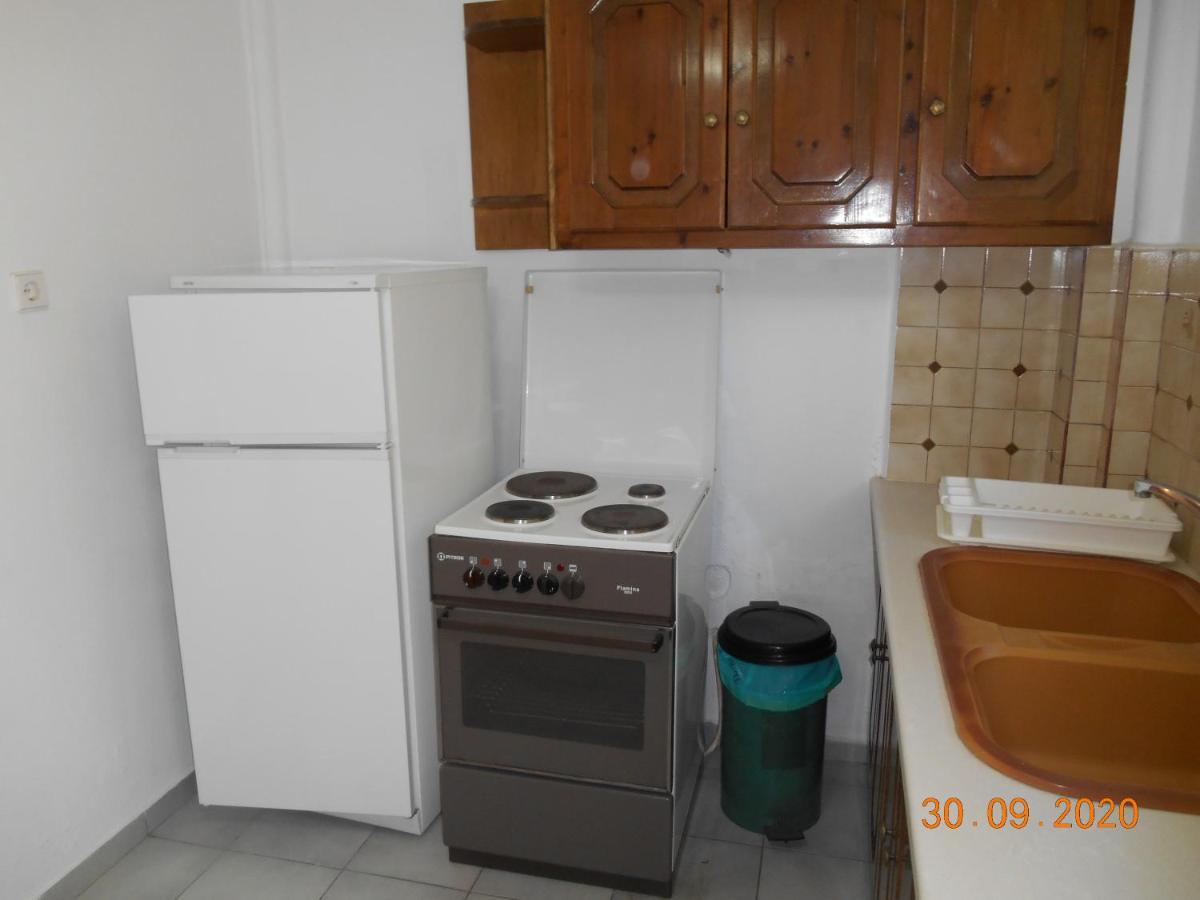 Melios Rooms Petalídhion 外观 照片