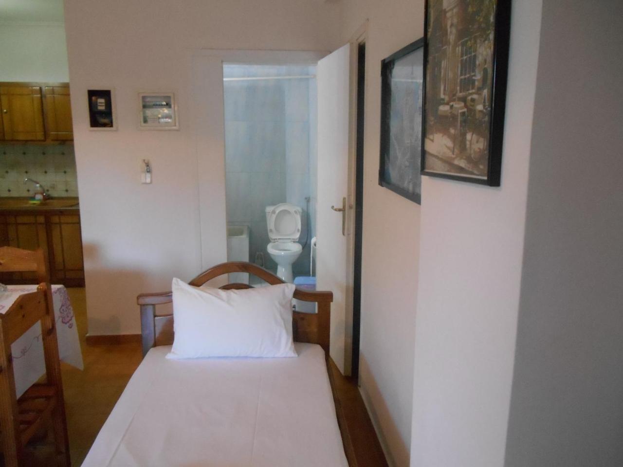 Melios Rooms Petalídhion 外观 照片